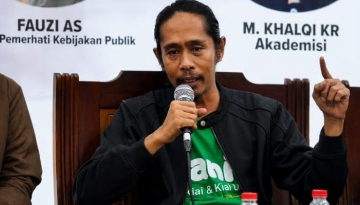 Jaksa dan Polri Bugil di Tengah Jalan