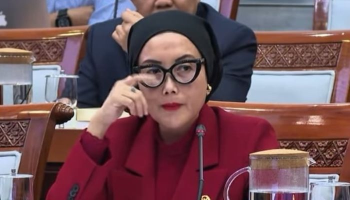 DPR Kaget Ada Temuan BPK yang Minta Kemensos Kembalikan Duit Bansos Rp2 T