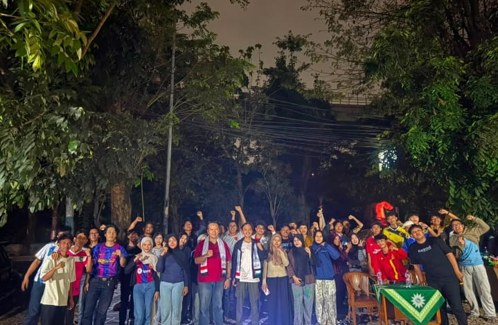 Yayasan Persahabatan dan Studi Peradaban (YPSP) bersama lintas organisasi kemahasiswaan Universitas Saintek Muhammadiyah (USM) gelar nobar Piala Dunia 2026.