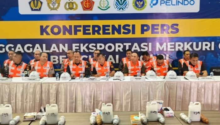 Bea Cukai dan Polri Gagalkan Upaya Ekspor Ilegal 3,4 Ton Merkuri Cair Senilai Rp17,5 M di Surabaya