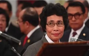 Albertina Ho.