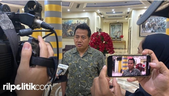 Pengamat Sebut Gubernur Jatim Tak Pernah Dengarkan Aspirasi Masyarakat Madura