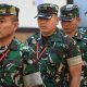 4 terdakwa kasus penyiraman air keras terhadap aktivis KontraS Andrie Yunus. [Foto: Antara]