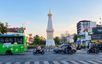 Yogyakarta and Quezon City: Urban Laboratories for Peace and ASEAN Cooperation