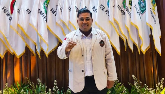 Mahasiswa asal Kangean Ini Berkesempatan Magang di DPRD Jatim, Bukti Keterbatasan Geografis Tak Batasi Mimpi