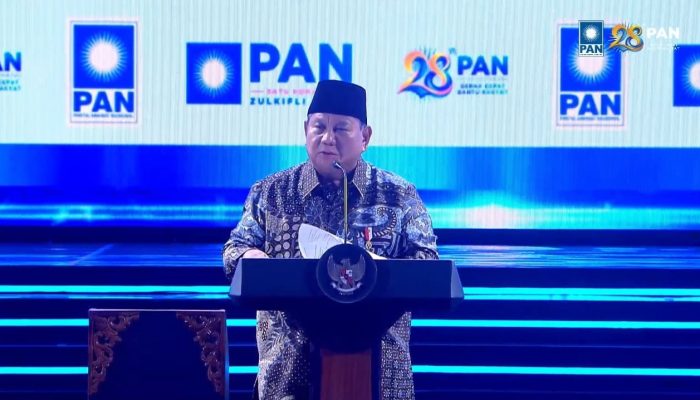 Prabowo Klaim Harga Pupuk Turun dan Produksi Berlimpah