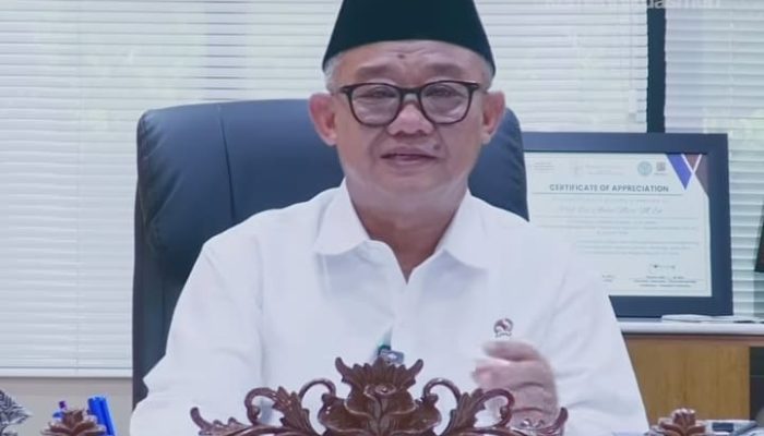 Mendikdasmen Klaim Semua Sekolah Negeri Mulai TK Hingga SMA Sudah Gratis