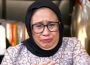 Nanik S Deyang.
