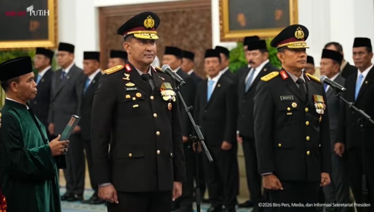 Pelantikan Suyudi Ario Seto (kiri) sebagai Kapolri dan Wahyu Hadiningrat (kanan) sebagai Wakapolri di Istana Kepresidena, Jakarta, Kamis (1/10/2026).