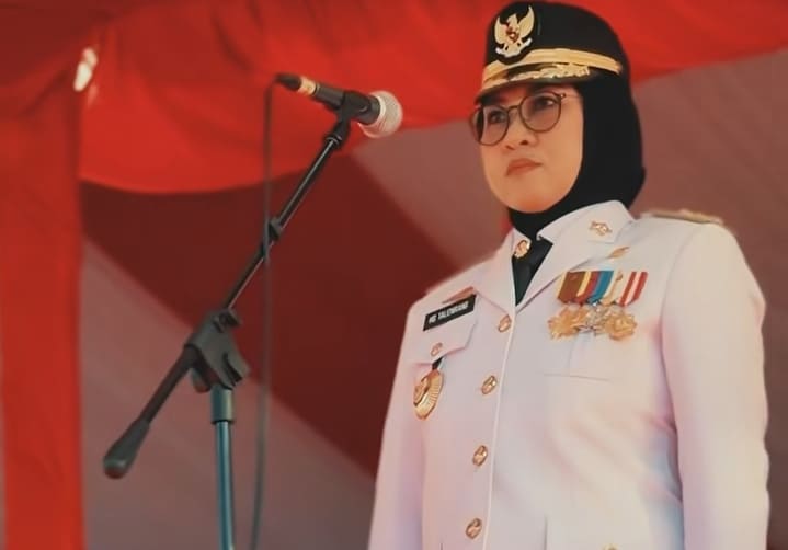 Sitti Husniah Talenrang.