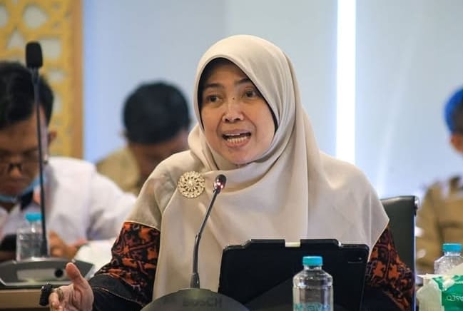 Kurniasih Mufidayati.