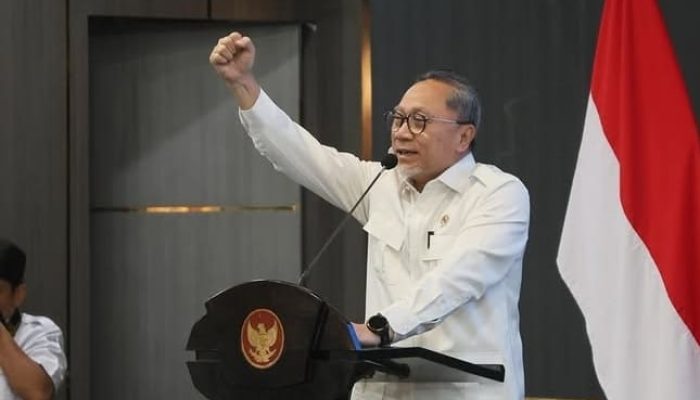 Menko Zulhas Klaim Kesejahteraan Petani Meningkat, Buktinya Bisa Kredit Motor