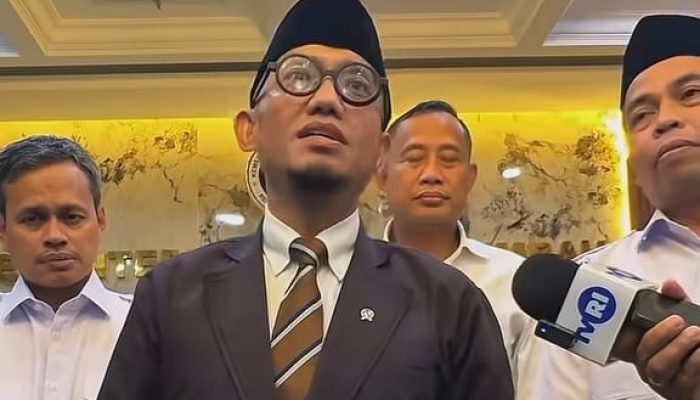 Dua Anak Menhaj Akhirnya Mundur dari Jabatan Tenaga Ahli